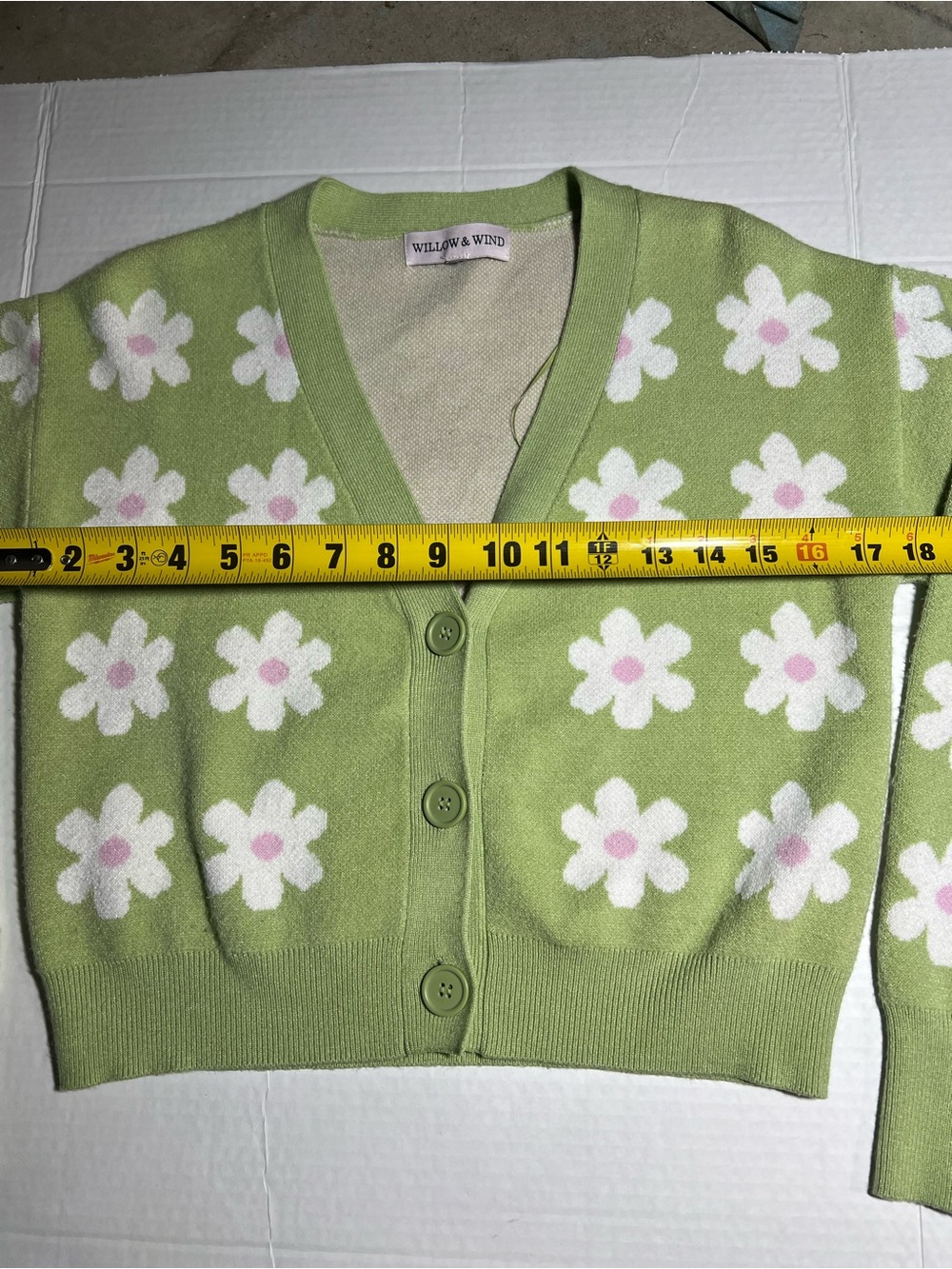 Green Floral V-Neck Cardigan Sweater - Picture 9 of 10